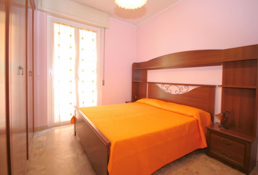 Aria Di Mare Apartment Borghetto Santo Spirito Exterior photo
